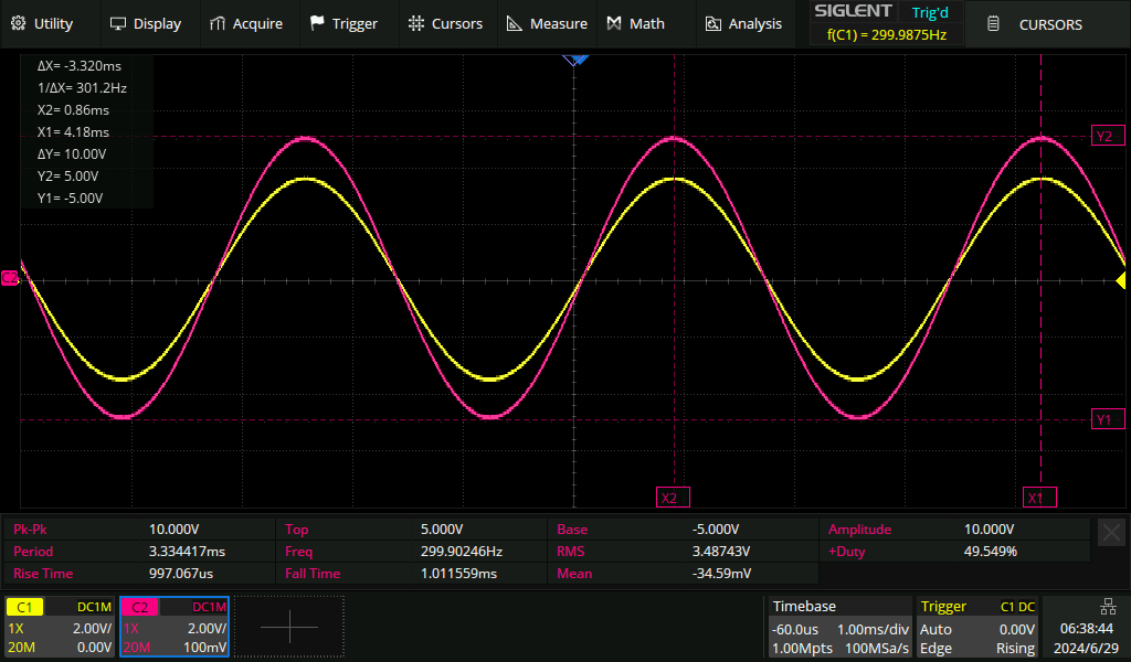 Oscilloscope screenshot showing input and output waveforms at 7 and 10 Vpp respectively.